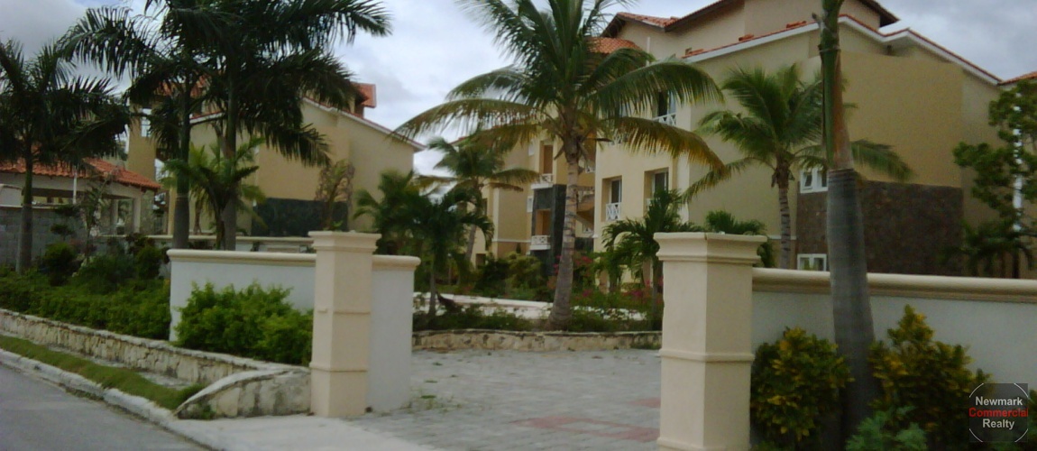 Bavaro, proyectos, project for sale, apartment, condos, golf course, punta cana, piso, apartamentos, hotels, investment, inversion, club house, perla del este, casino, uvero alto, project, point2
ww.newmarkcommercialrealty.com