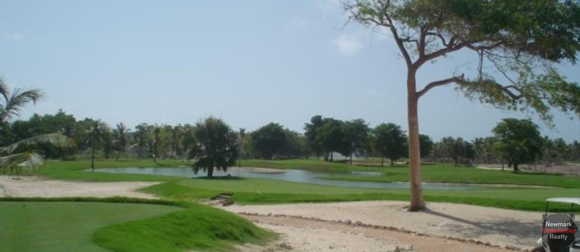 Golf course near by